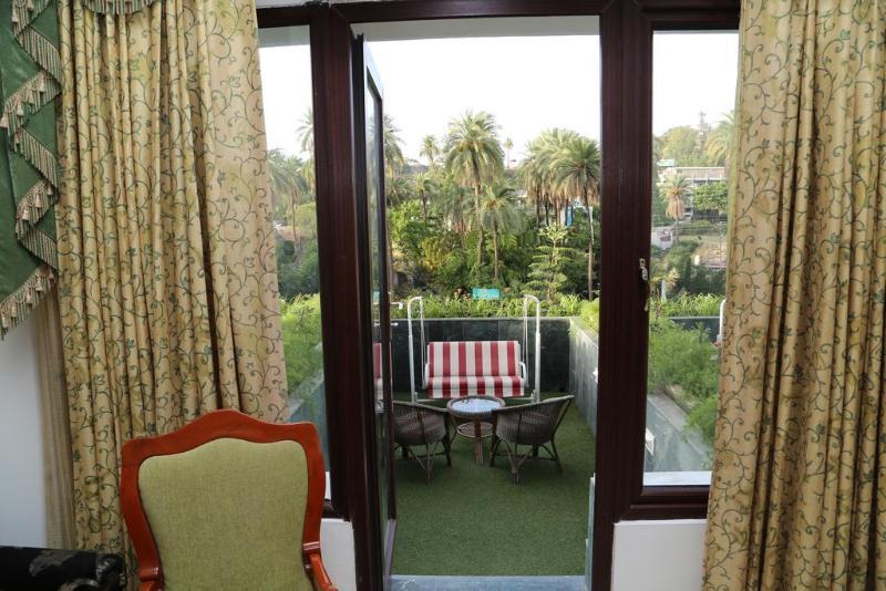 Hotel Hillock Mount Abu Ngoại thất bức ảnh