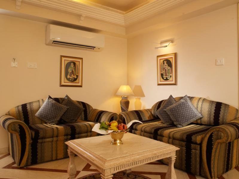 Hotel Hillock Mount Abu Ngoại thất bức ảnh