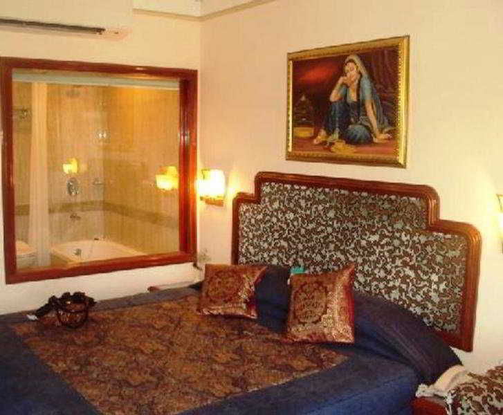 Hotel Hillock Mount Abu Ngoại thất bức ảnh